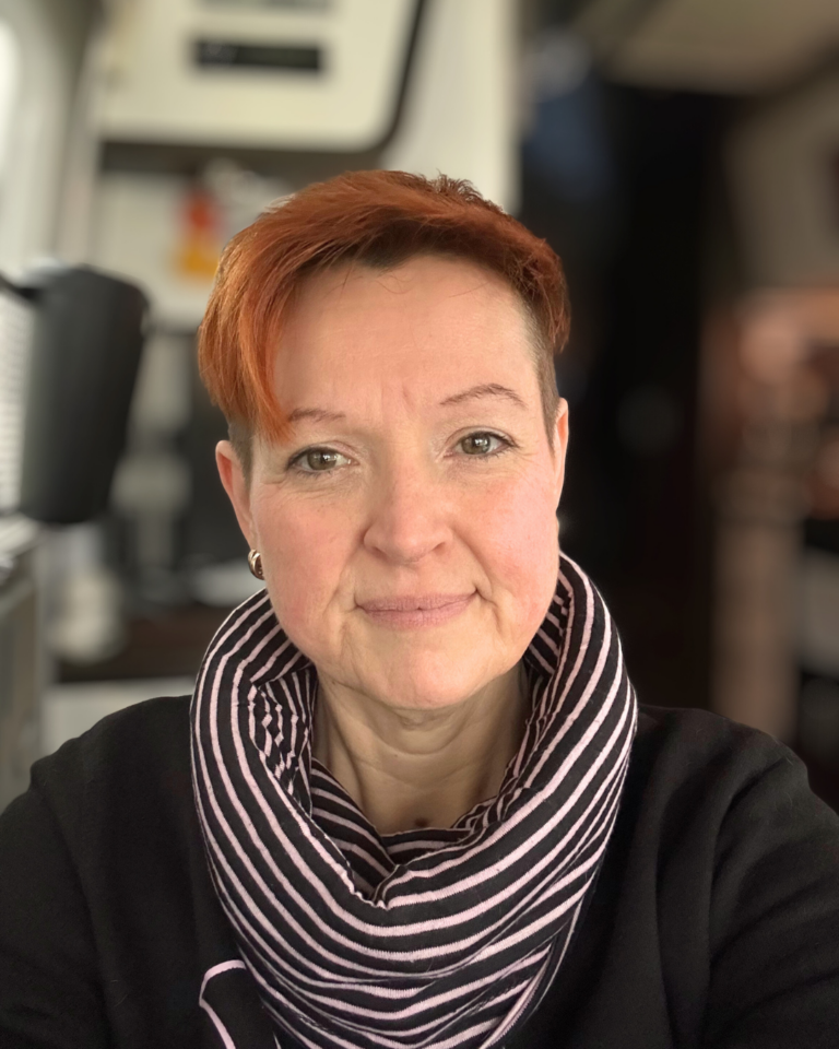 Yvonne Stark die Klangschöpferin von Sonisanantes